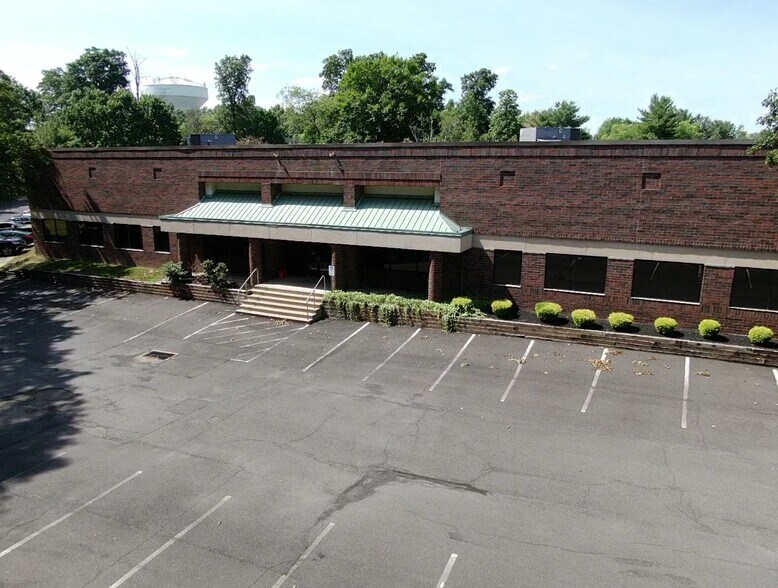 500 Horizon Dr, Chalfont, PA à louer - Photo de l’immeuble – Image 2 sur 7