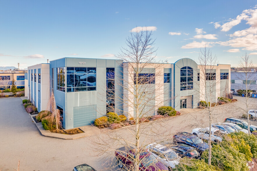 19131 21st Ave, Surrey, BC à vendre - Photo de l’immeuble – Image 3 sur 4