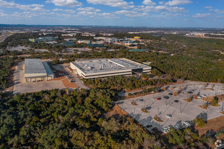 4611 Wiseman Blvd, San Antonio, TX à vendre - Photo de l’immeuble – Image 3 sur 3