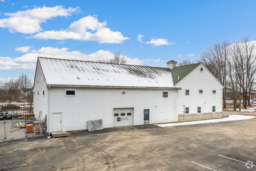 655 Riverside St, Portland, ME à louer - Photo de l’immeuble – Image 3 sur 16