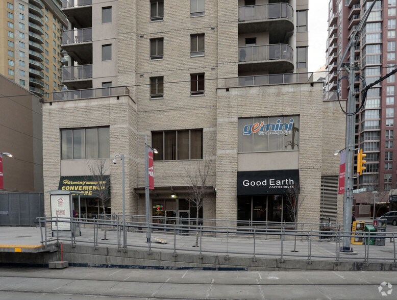 683 10th St SW, Calgary, AB à vendre - Photo de l’immeuble – Image 3 sur 60