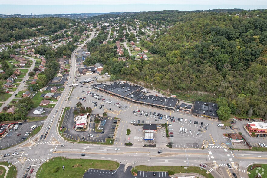 1985 Lincoln Way, McKeesport, PA à louer - Aérien – Image 2 sur 5