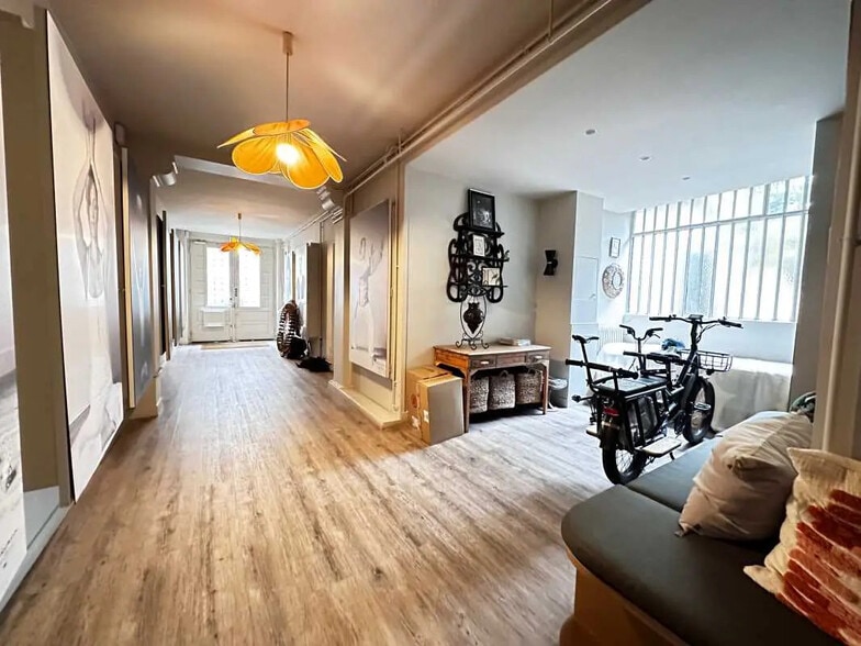 78 Ter Rue Laugier, Paris à louer - Photo de l’immeuble – Image 2 sur 10