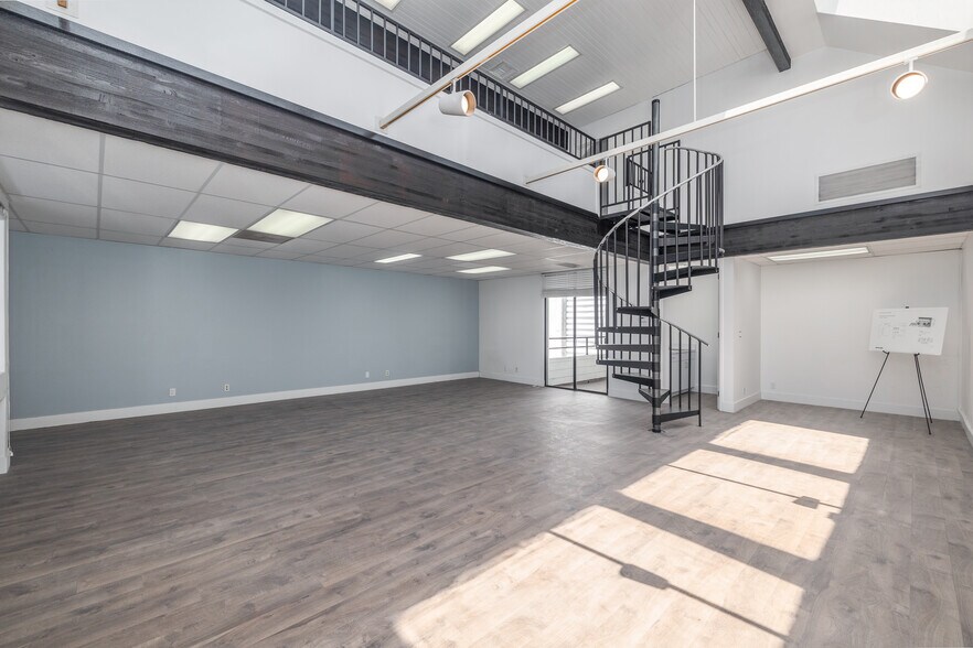 2200 Pacific Coast Hwy, Hermosa Beach, CA à vendre - Numérisation 3D Matterport – Image 3 sur 24