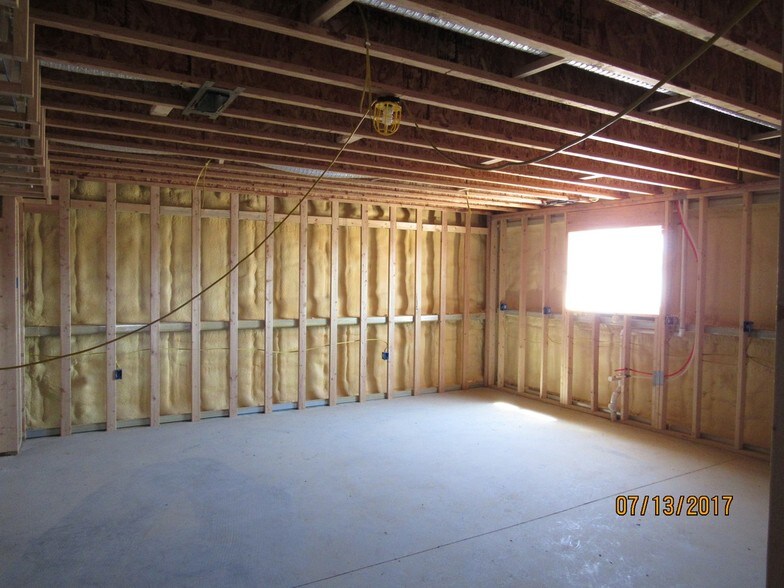 2635 High St, Killdeer, ND à vendre - Photo intérieure – Image 3 sur 8