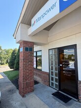 3291 S Thompson St, Springdale, AR à louer Photo intérieure– Image 1 sur 19