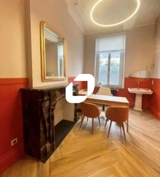 Bureau dans Saint-Saulve à louer - Photo de l’immeuble – Image 2 sur 12