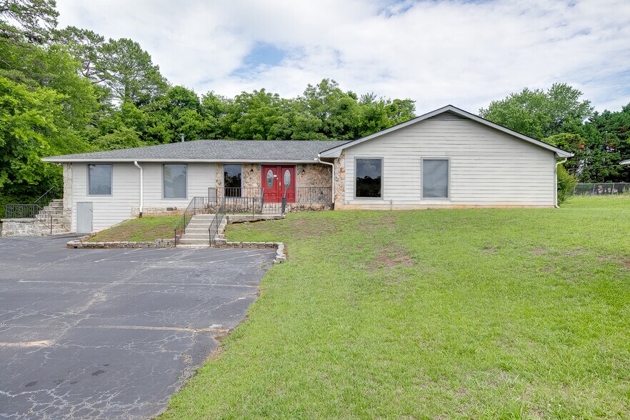 3274 Stone Mountain Hwy, Snellville, GA à vendre - Photo de l’immeuble – Image 1 sur 8