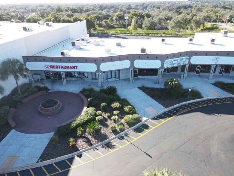 7325-7407 Gall Blvd, Zephyrhills, FL à louer - Photo de l’immeuble – Image 3 sur 24