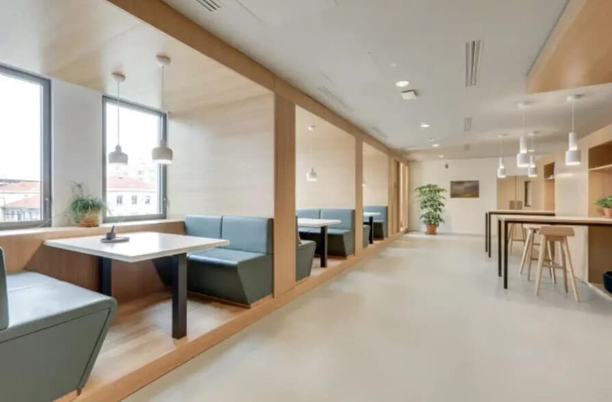 Bureau dans Rueil-Malmaison à louer - Photo intérieure – Image 2 sur 9