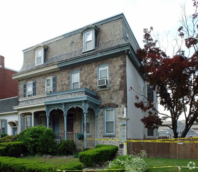 1315 Dekalb St, Norristown, PA à vendre - Photo principale – Image 1 sur 3