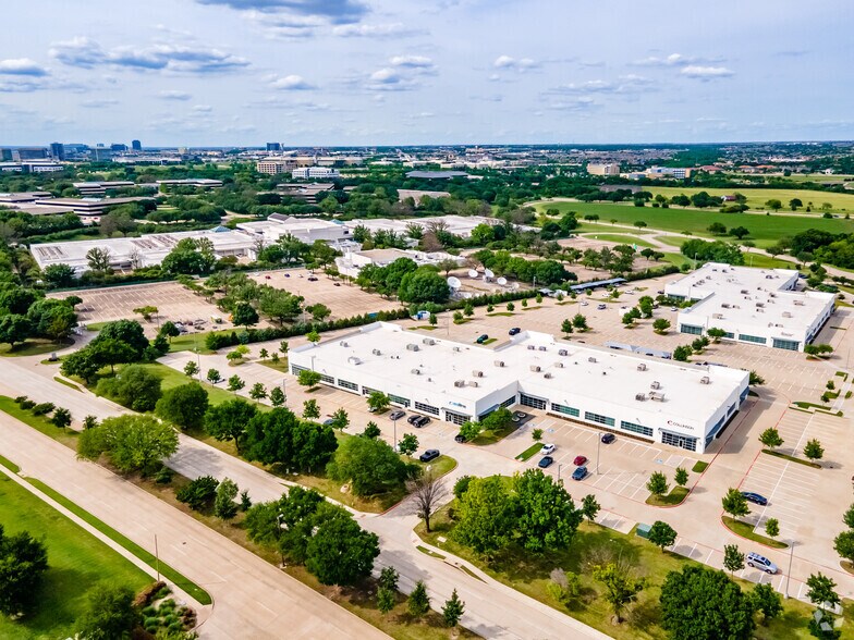 5217 Tennyson Pky, Plano, TX à louer - Aérien – Image 1 sur 9