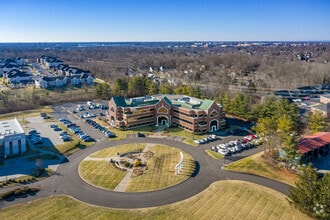 12910 Shelbyville Rd, Louisville, KY - VUE AÉRIENNE vue de carte - Image1