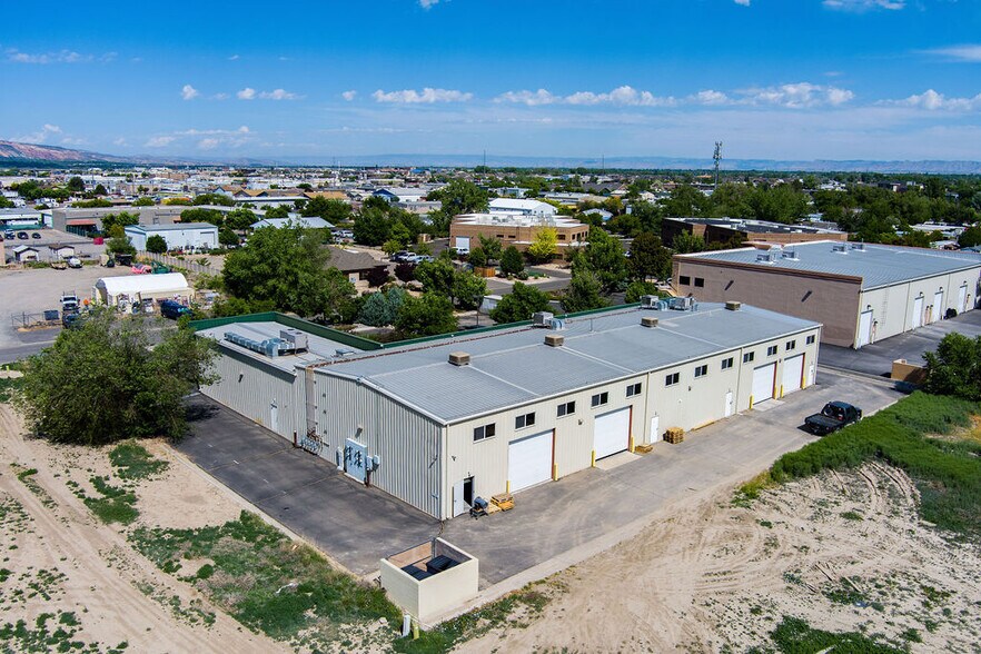 562 W Crete Cir, Grand Junction, CO à vendre - Photo de l’immeuble – Image 3 sur 32