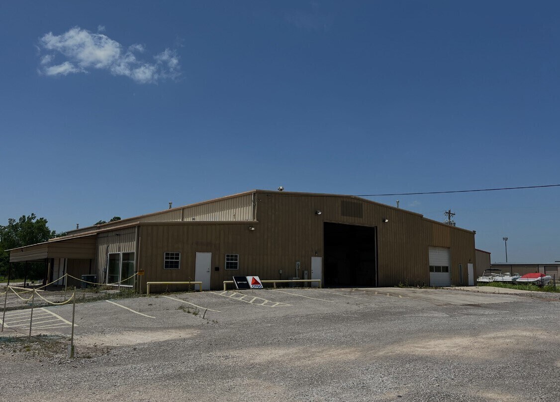 621 N Morgan Rd, Oklahoma City, OK à louer Photo de l’immeuble– Image 1 sur 4