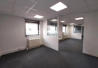 Bureau dans Noisy-le-Grand à louer Photo intérieure– Image 2 sur 2