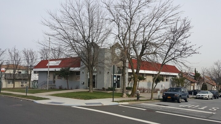 80 Woodrow Rd, Staten Island, NY à louer - Photo de l’immeuble – Image 2 sur 23