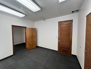 153-191 High St SE, Salem, OR à louer Photo intérieure– Image 1 sur 5