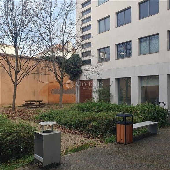 Bureau dans Nancy à louer - Photo de l’immeuble – Image 3 sur 7