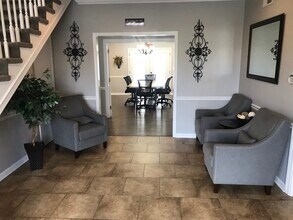 130 Hillcrest Dr, Clarksville, TN à louer Photo intérieure– Image 1 sur 3