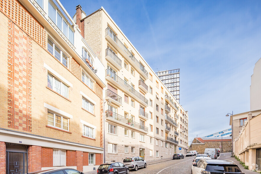 Immeuble residentiel dans Paris à vendre - Photo de l’immeuble – Image 3 sur 3