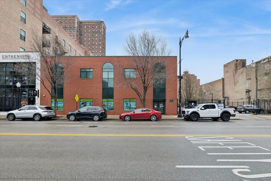 1455 S Michigan Ave, Chicago, IL à vendre - Photo de l’immeuble – Image 2 sur 19