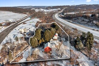 Plus de détails pour 118 Saltarka Ln, Zelienople, PA - Spécialisé à vendre