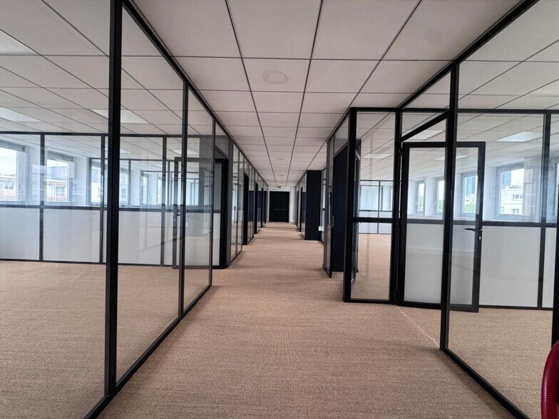 Bureau dans Paris à louer - Photo intérieure – Image 2 sur 11