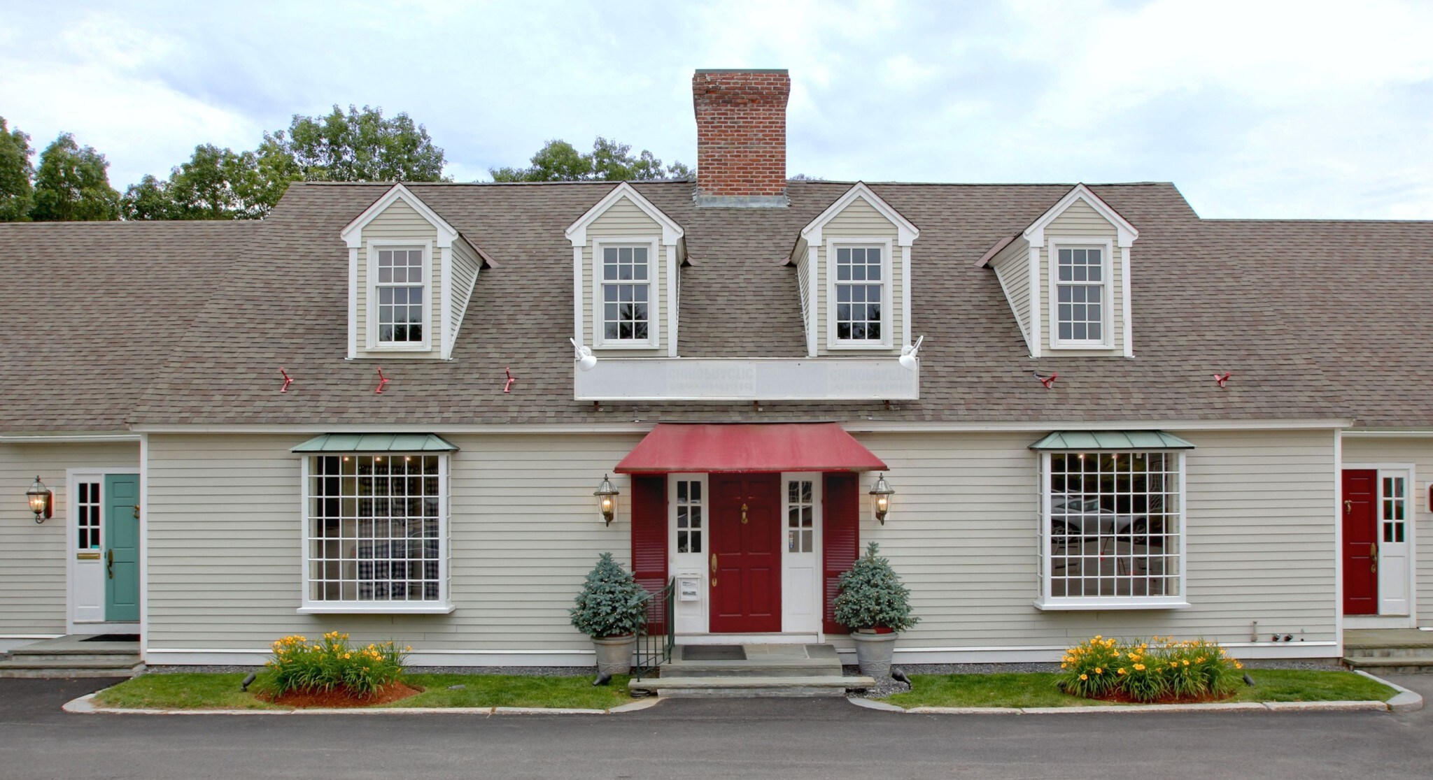 215 Boston Post Rd, Sudbury, MA à louer Photo de l’immeuble– Image 1 sur 6