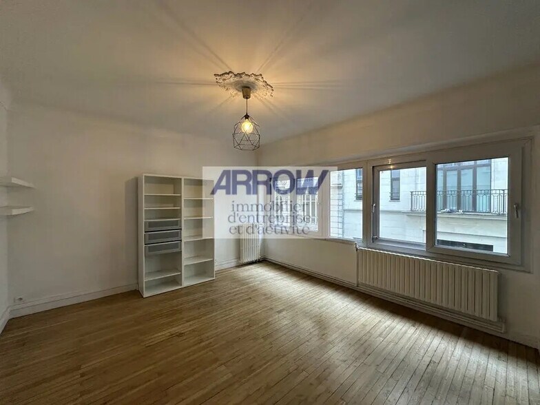 Bureau dans Nantes à louer - Photo de l’immeuble – Image 1 sur 8