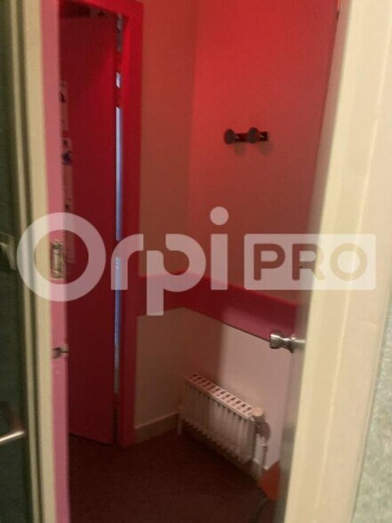 Bureau dans Bolbec à vendre - Photo intérieure – Image 2 sur 9