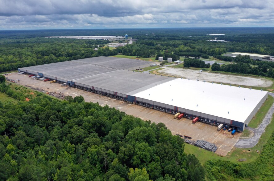 101 Michelin Dr, Laurens, SC à louer - Aérien – Image 2 sur 15
