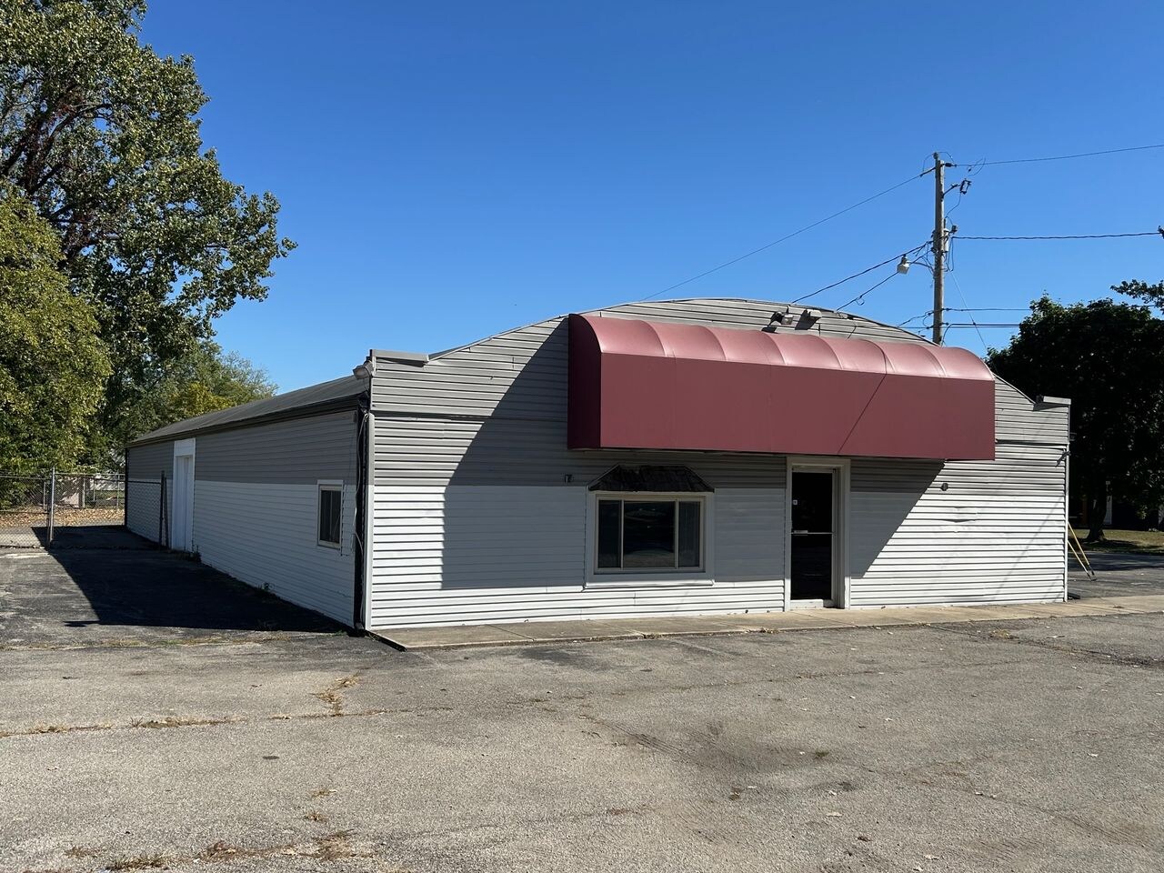 9600 Wheeling Ave, Muncie, IN à vendre Photo principale– Image 1 sur 2