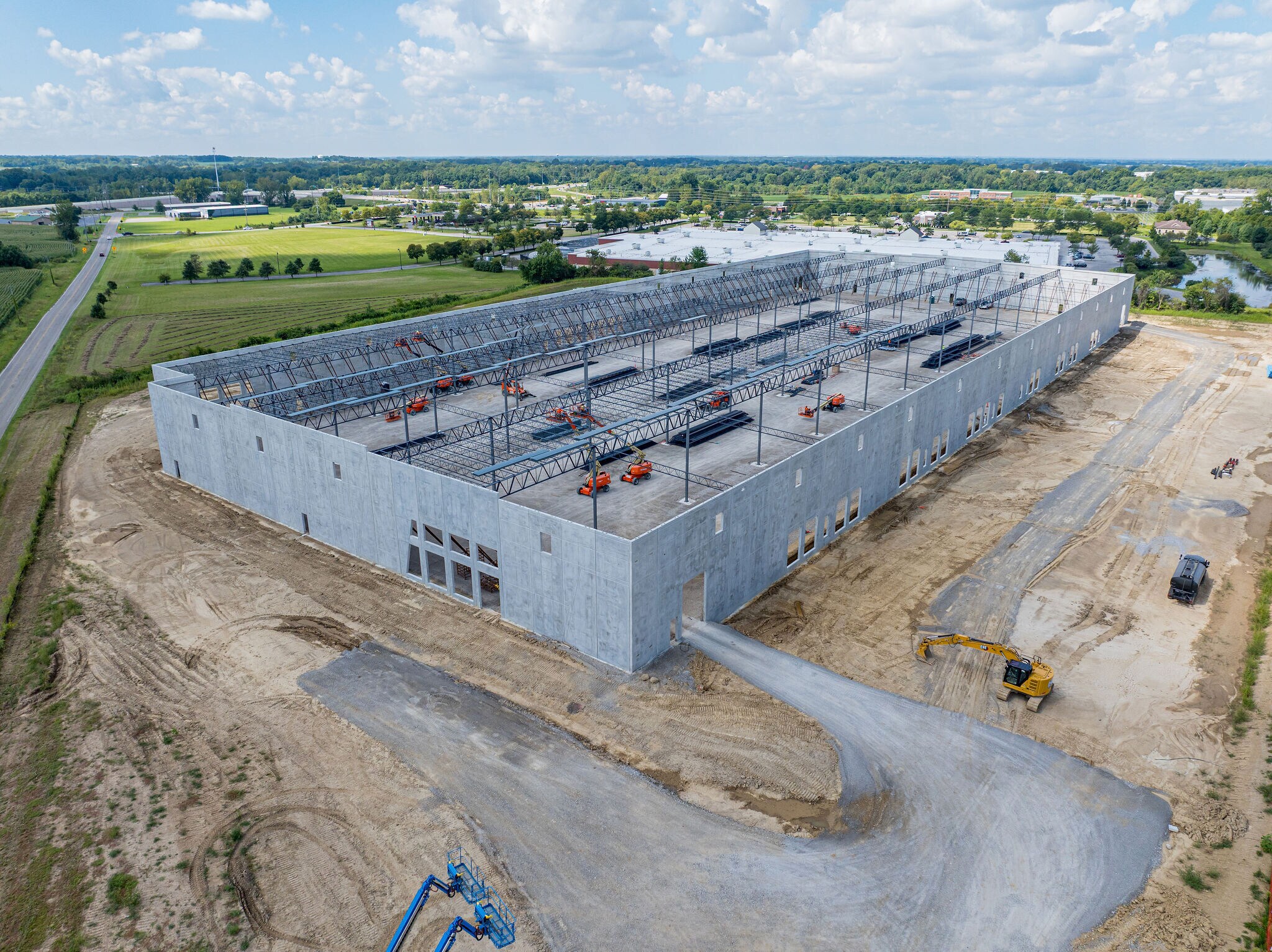 7855 Hill Rd, Canal Winchester, OH à louer Photo de la construction– Image 1 sur 9