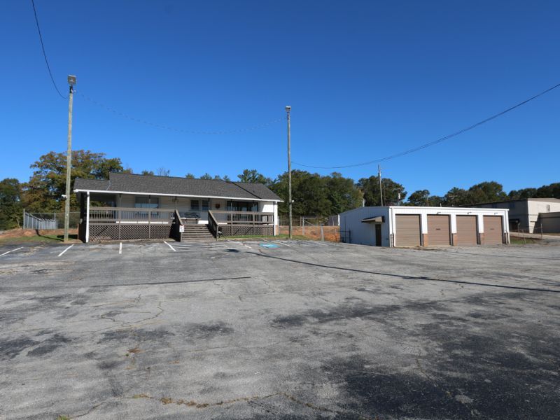 1450 W Wade Hampton Blvd, Greer, SC à louer Photo de l’immeuble– Image 1 sur 6