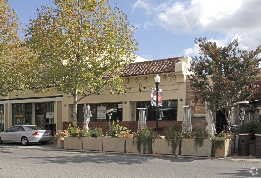 329-331 Castro St, Mountain View, CA à louer - Photo de l’immeuble – Image 3 sur 5