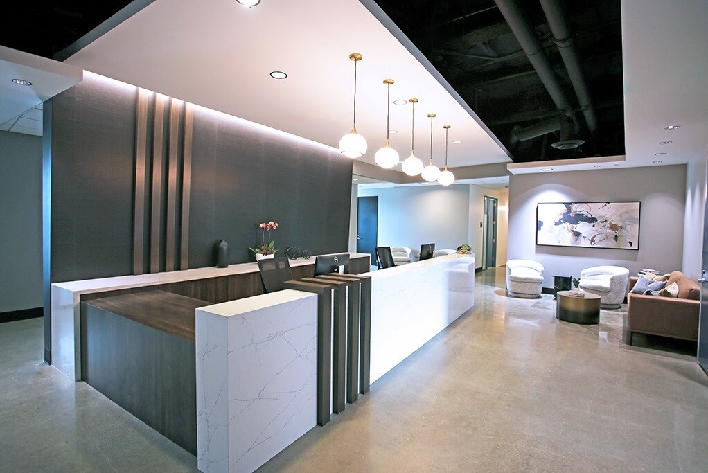 1055 E colorado Blvd, Pasadena, CA à louer Photo de l’immeuble– Image 1 sur 8