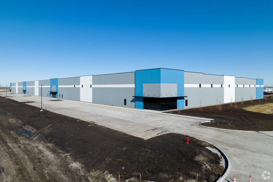 3901 SE Park Dr, Grimes, IA à louer - Photo de l’immeuble – Image 2 sur 5