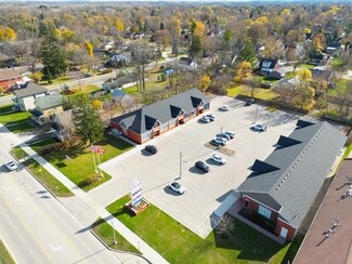 Plus de détails pour 2454 Main St, London, ON - Local commercial à louer