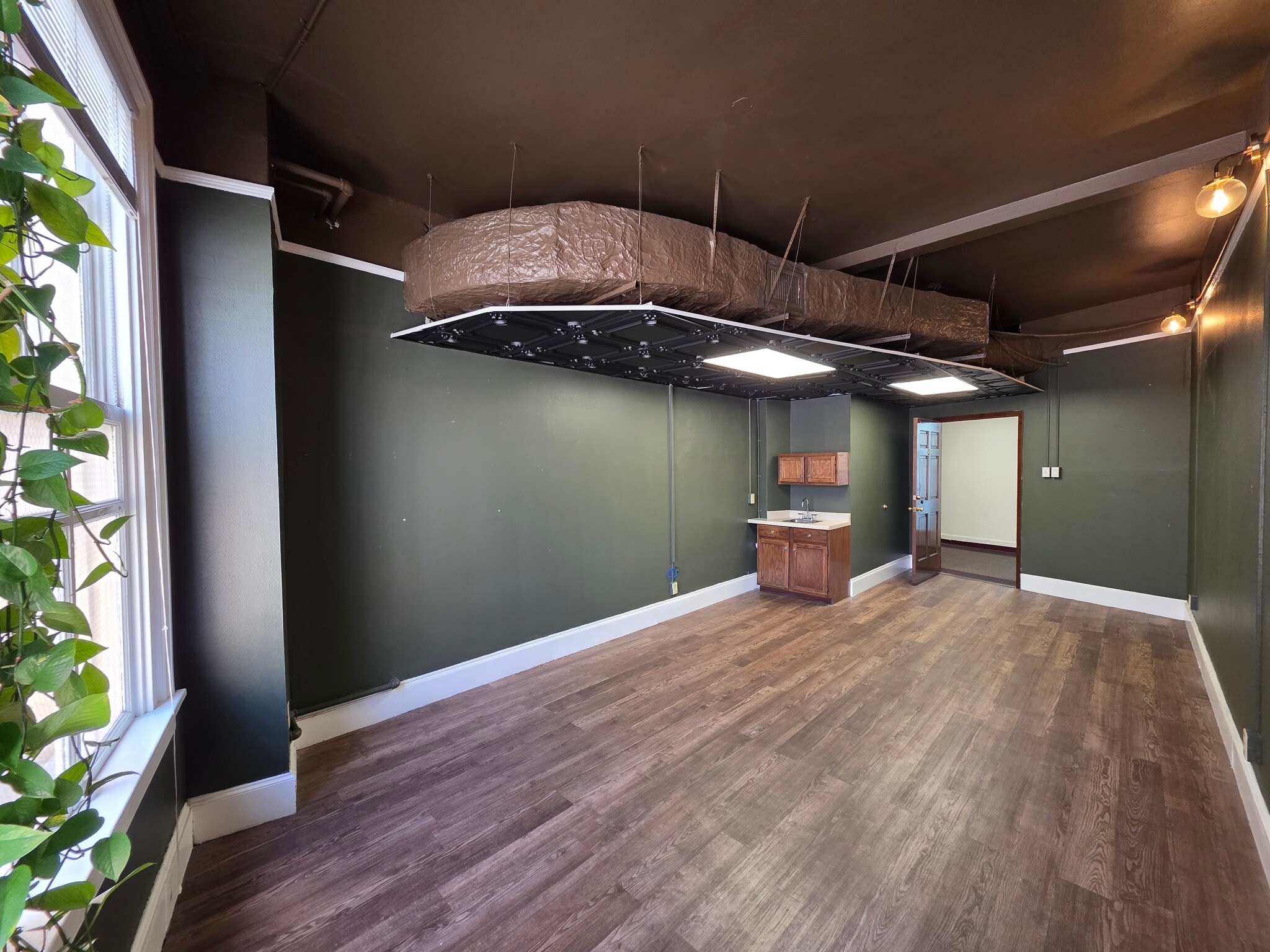 118 Broadway St, San Antonio, TX à louer Photo intérieure– Image 1 sur 2