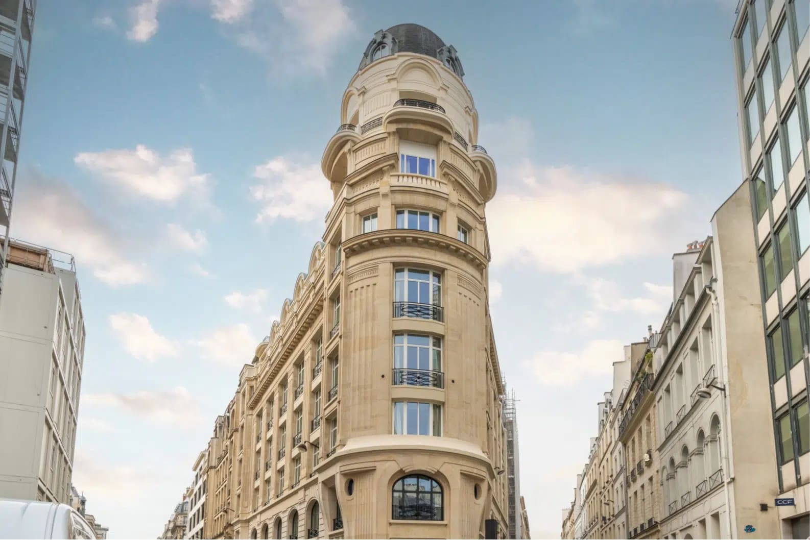 33 Rue Du Louvre, Paris à louer Photo de l’immeuble– Image 1 sur 12