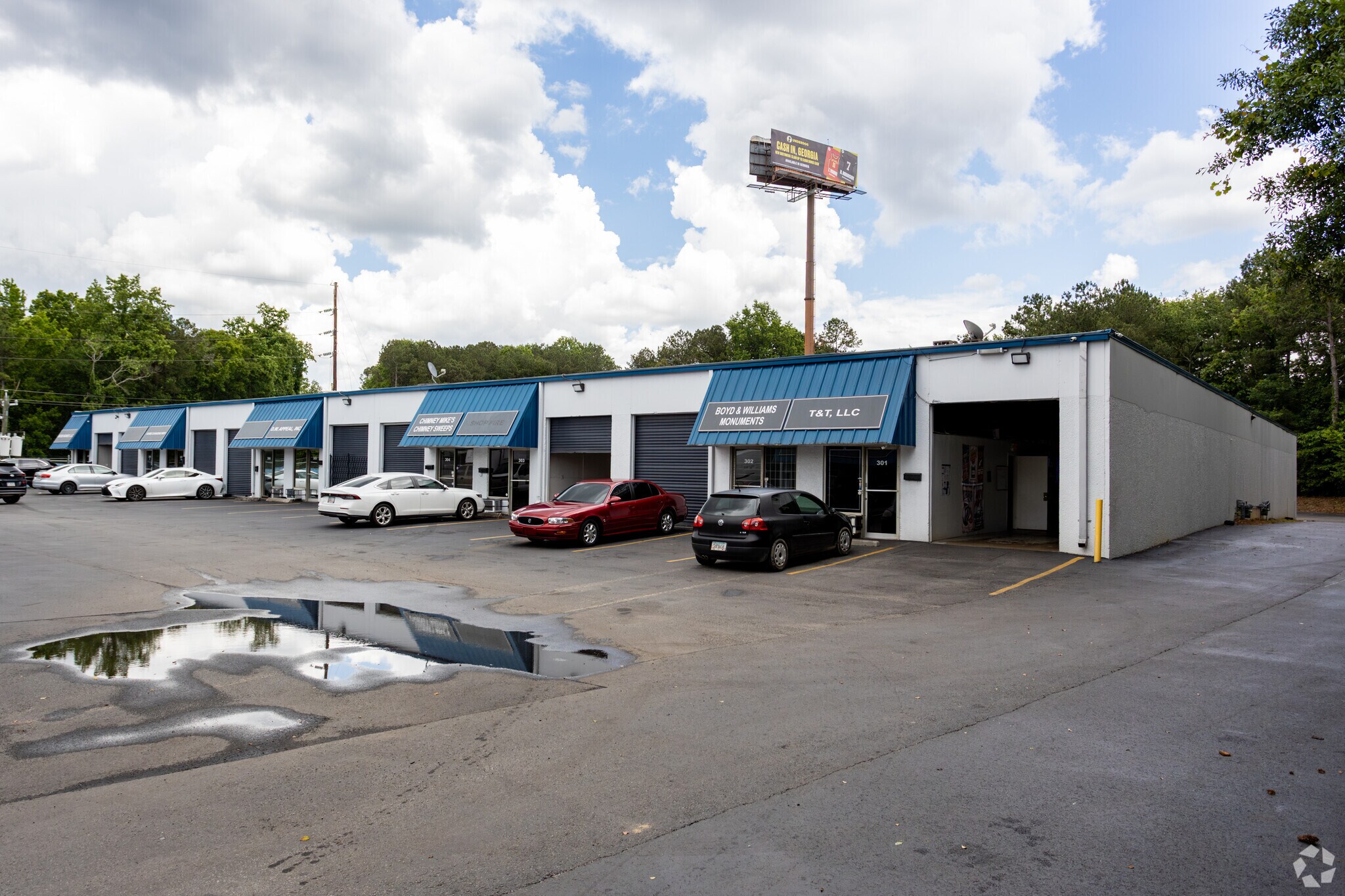 3800 Wendell Dr SW, Atlanta, GA à louer Photo principale– Image 1 sur 8