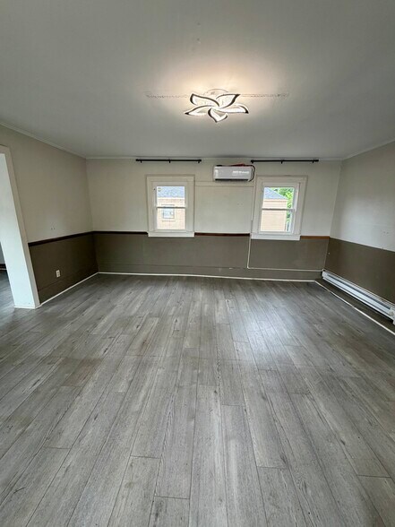 100 W B Ave, North Little Rock, AR à louer - Photo de l’immeuble – Image 2 sur 13