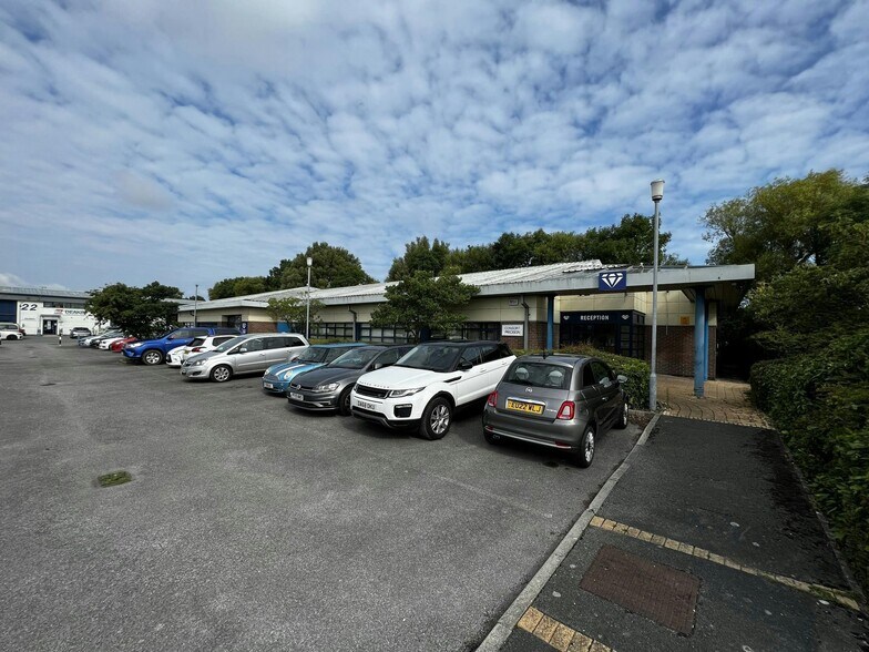 Tir Llwyd Industrial Estate, Rhyl à louer - Photo de l’immeuble – Image 2 sur 5
