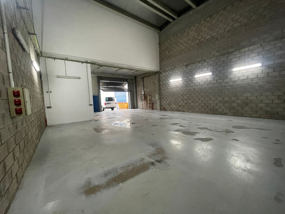 Rivas-Vaciamadrid, MAD 28521 - Lot 01 - - Photo intérieure - Image 2 of 9