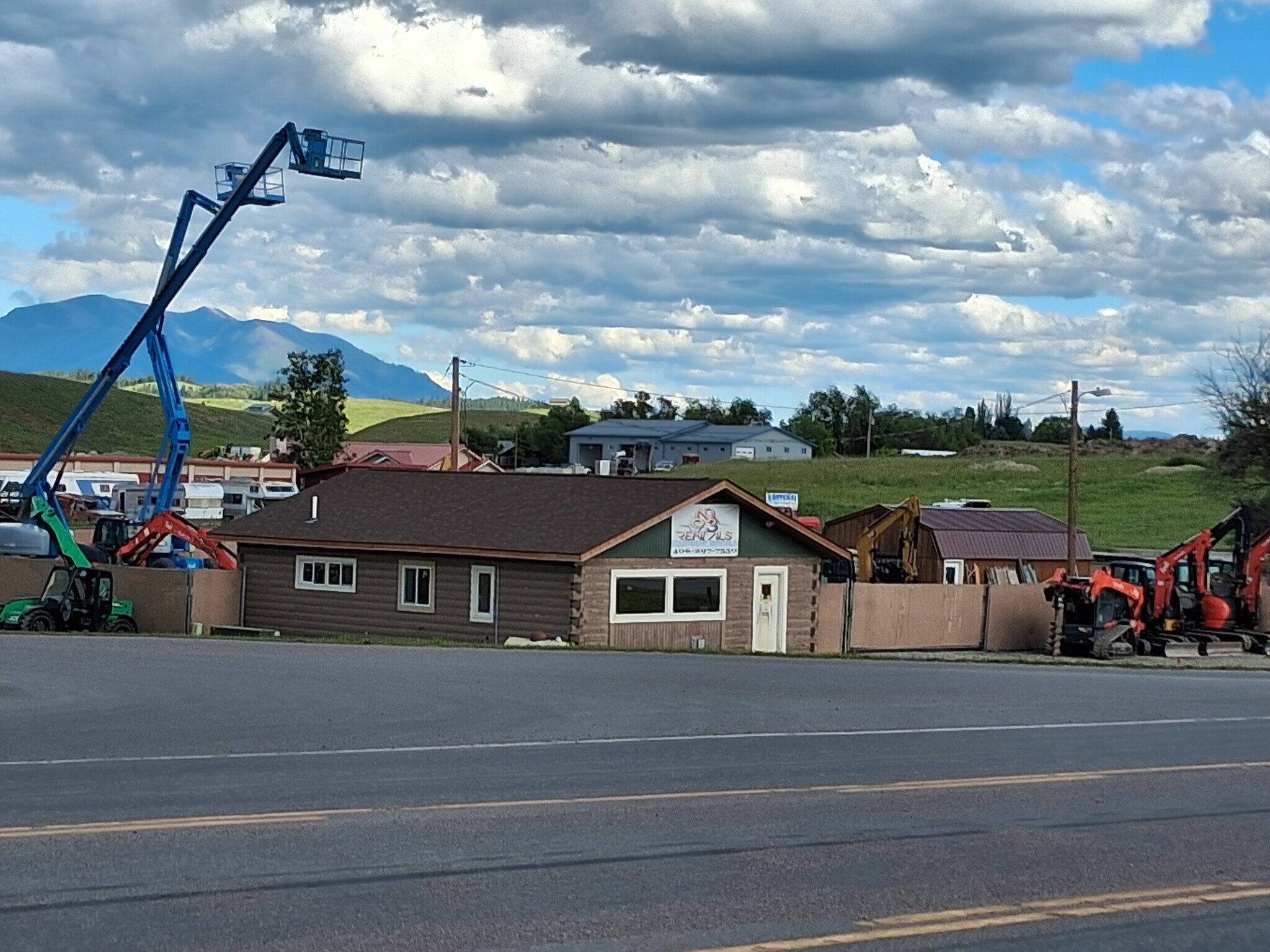 1174 US Highway 93 N, Eureka, MT à vendre Photo principale– Image 1 sur 11