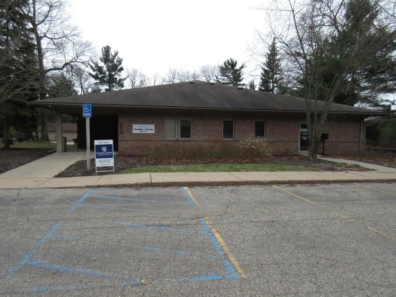 1787 Wagner Ave, Muskegon, MI à vendre - Photo principale – Image 1 sur 30