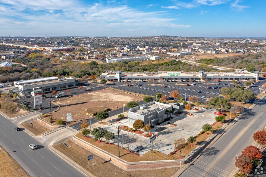 6407 W Loop 1604 N, San Antonio, TX à vendre - Aérien – Image 2 sur 6