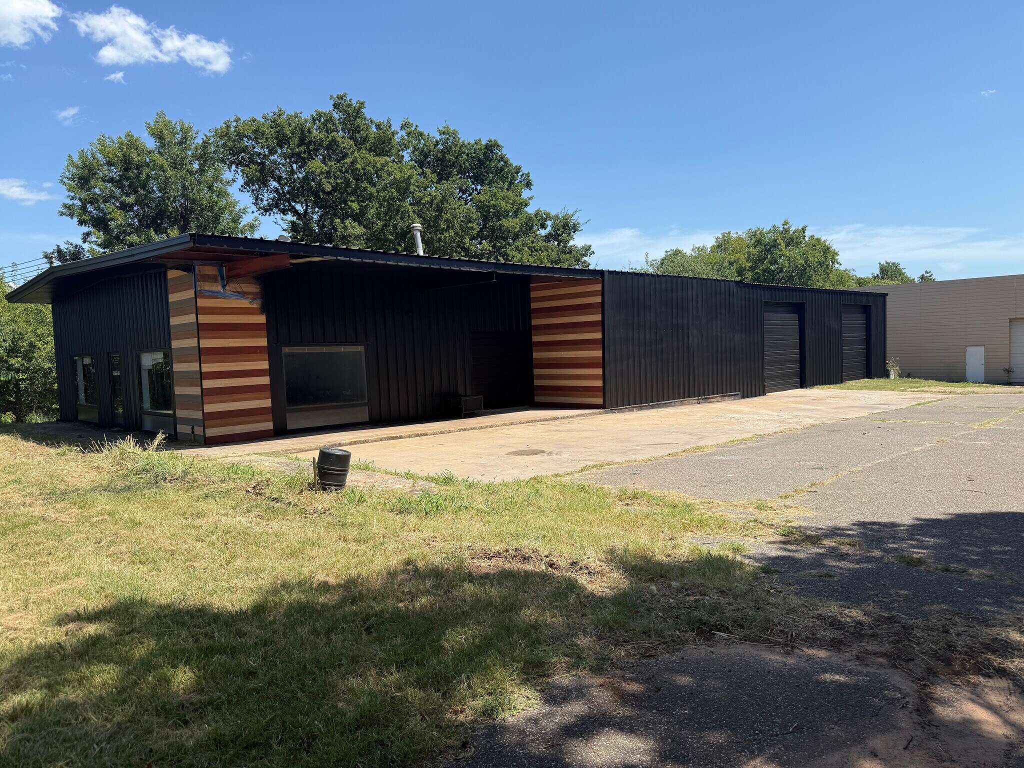18718 NE 23rd St, Harrah, OK à louer Photo principale– Image 1 sur 10