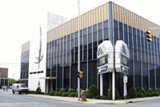 Plus de détails pour 110 E Charles St, Muncie, IN - Bureau à vendre